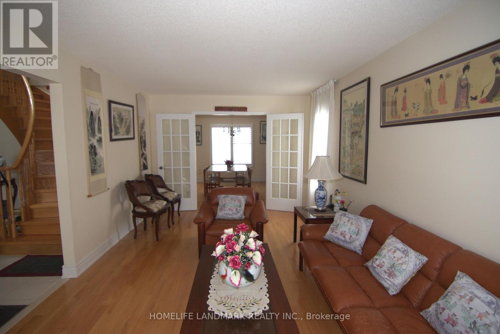 144 Canongate Trail, Toronto, Ontario  M1V 3G9 - Photo 8 - E13107310