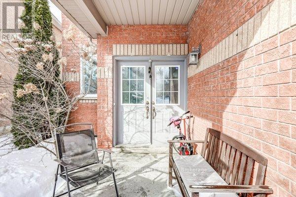 14 Colonial Crescent, Richmond Hill, Ontario  L4E 3W1 - Photo 18 - N13107316