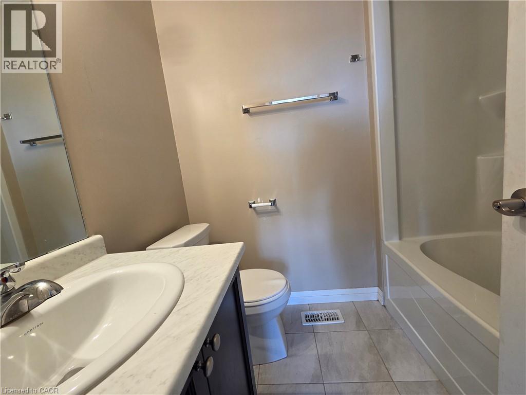 100 Laguna Village Crescent, Hamilton, Ontario  L0R 1P0 - Photo 15 - 40828213