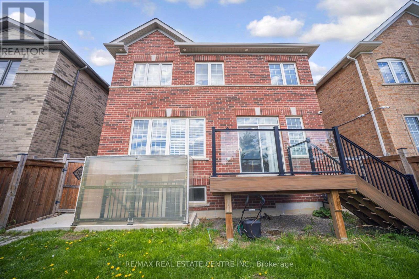 26 Fruitvale Circle, Brampton, Ontario  L7A 5B8 - Photo 45 - W13107264