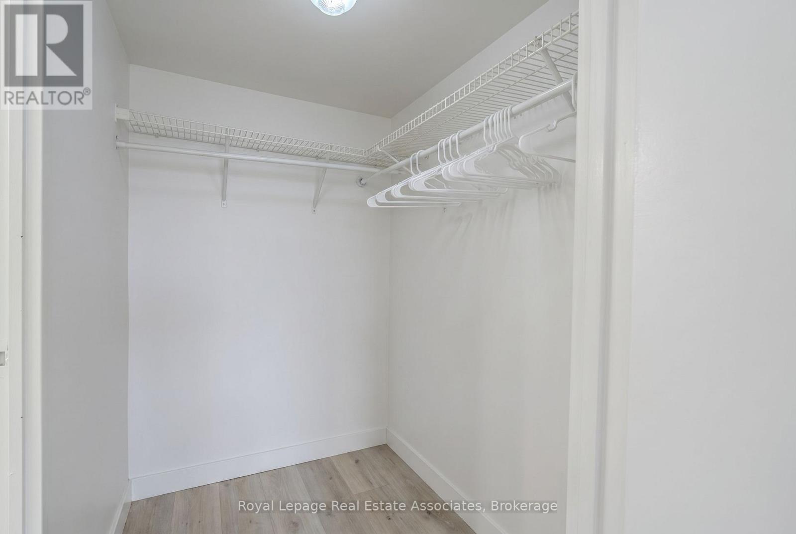 1602 - 3695 Kaneff Crescent, Mississauga, Ontario  L5A 4B6 - Photo 13 - W13107274