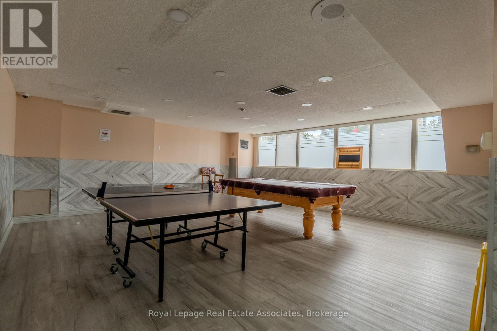 1602 - 3695 Kaneff Crescent, Mississauga, Ontario  L5A 4B6 - Photo 17 - W13107274