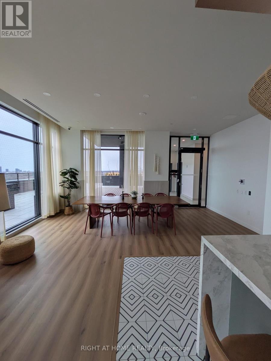 906 - 1660 Bloor Street W, Toronto, Ontario  M6P 0C6 - Photo 12 - W13107292