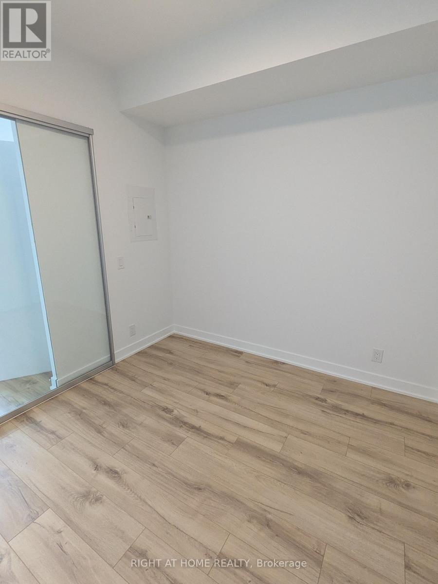 906 - 1660 Bloor Street W, Toronto, Ontario  M6P 0C6 - Photo 4 - W13107292