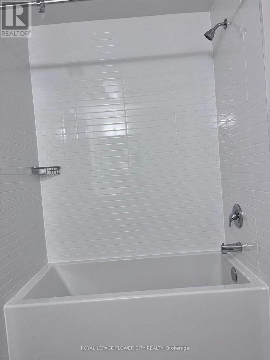 403 - 3200 William Colston Avenue, Oakville, Ontario  L6H 7W6 - Photo 7 - W13107312