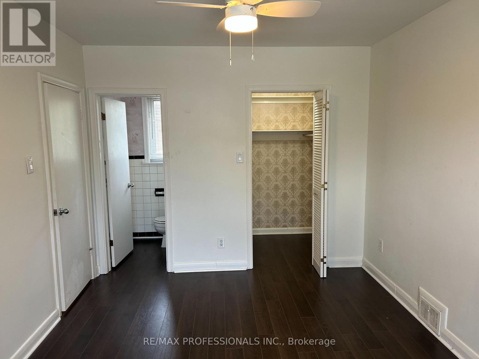 47 Claymore Drive, Toronto, Ontario  M8Z 2S3 - Photo 11 - W13107334
