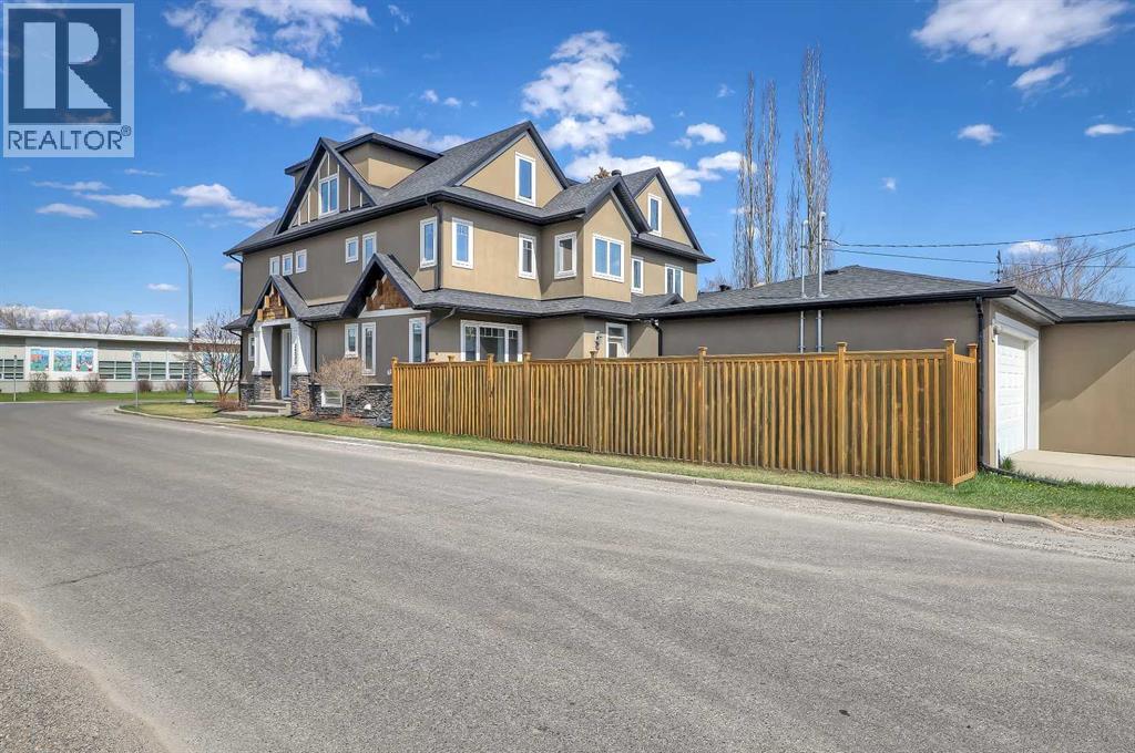 3233 Cochrane Road NW, Calgary, Alberta  T2M 4J4 - Photo 44 - A2308706