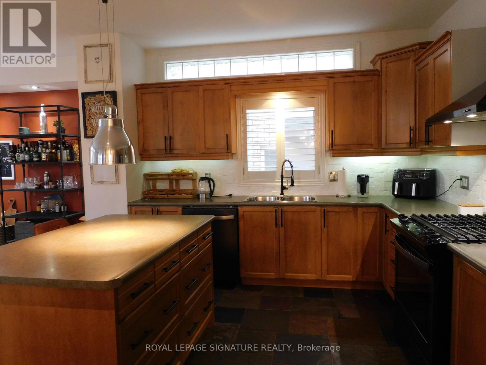 30 Walcotte Avenue, Hamilton, Ontario L9K 1M8 - Photo 8 - X13107304