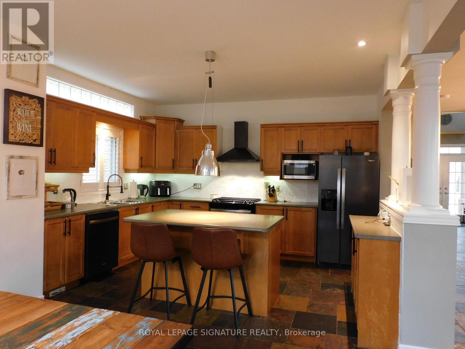 30 Walcotte Avenue, Hamilton, Ontario L9K 1M8 - Photo 9 - X13107304