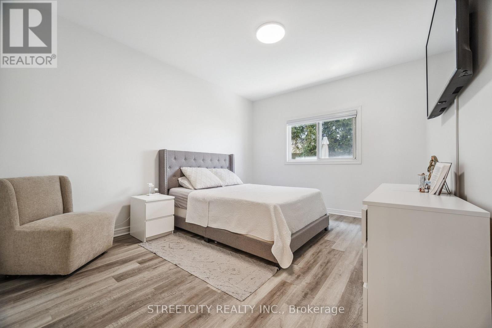 211 - 2025 Meadowgate Boulevard S, London South, Ontario  N6M 1K9 - Photo 17 - X12838638