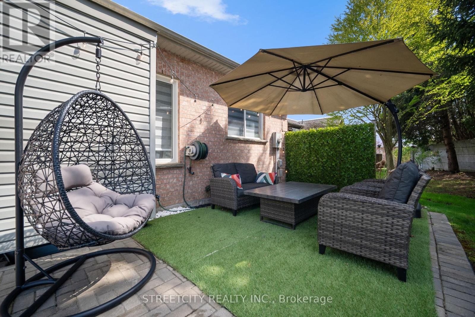 211 - 2025 Meadowgate Boulevard S, London South, Ontario  N6M 1K9 - Photo 33 - X12838638