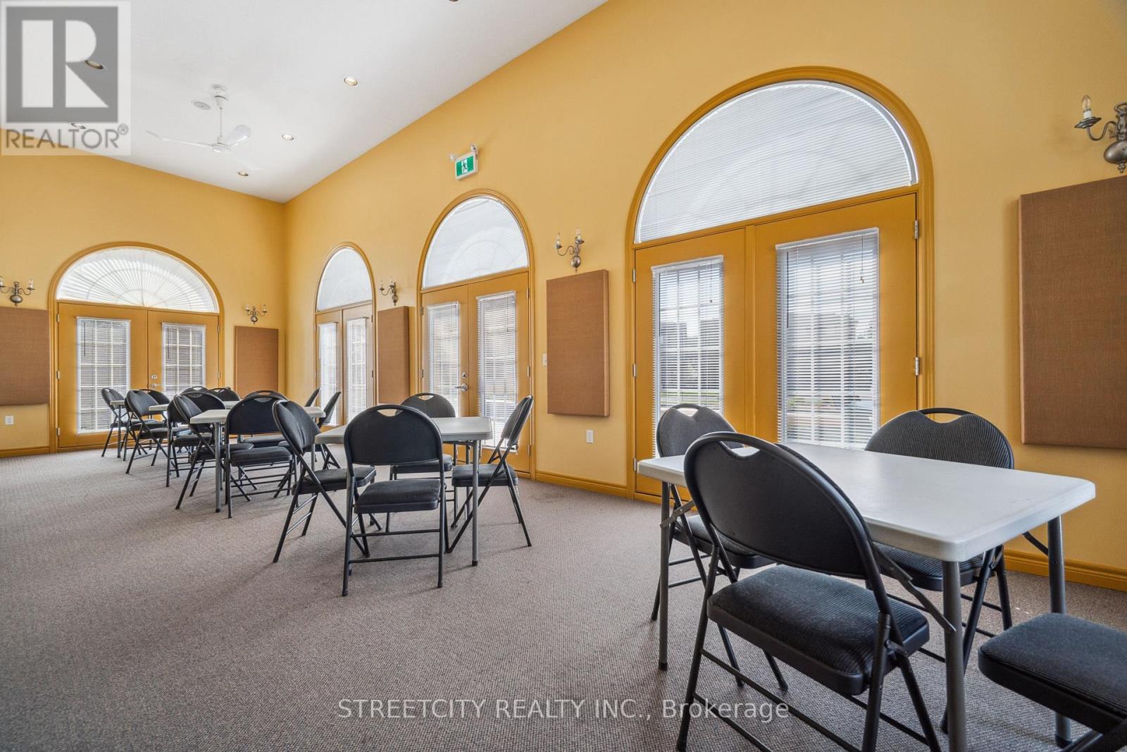 211 - 2025 Meadowgate Boulevard S, London South, Ontario  N6M 1K9 - Photo 46 - X12838638