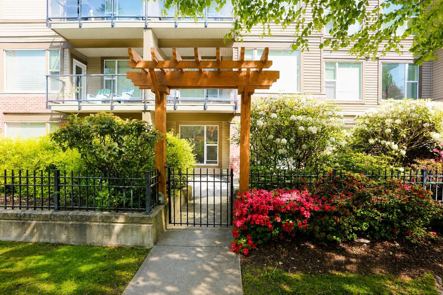 108 33539 HOLLAND AVENUE, Abbotsford, British Columbia