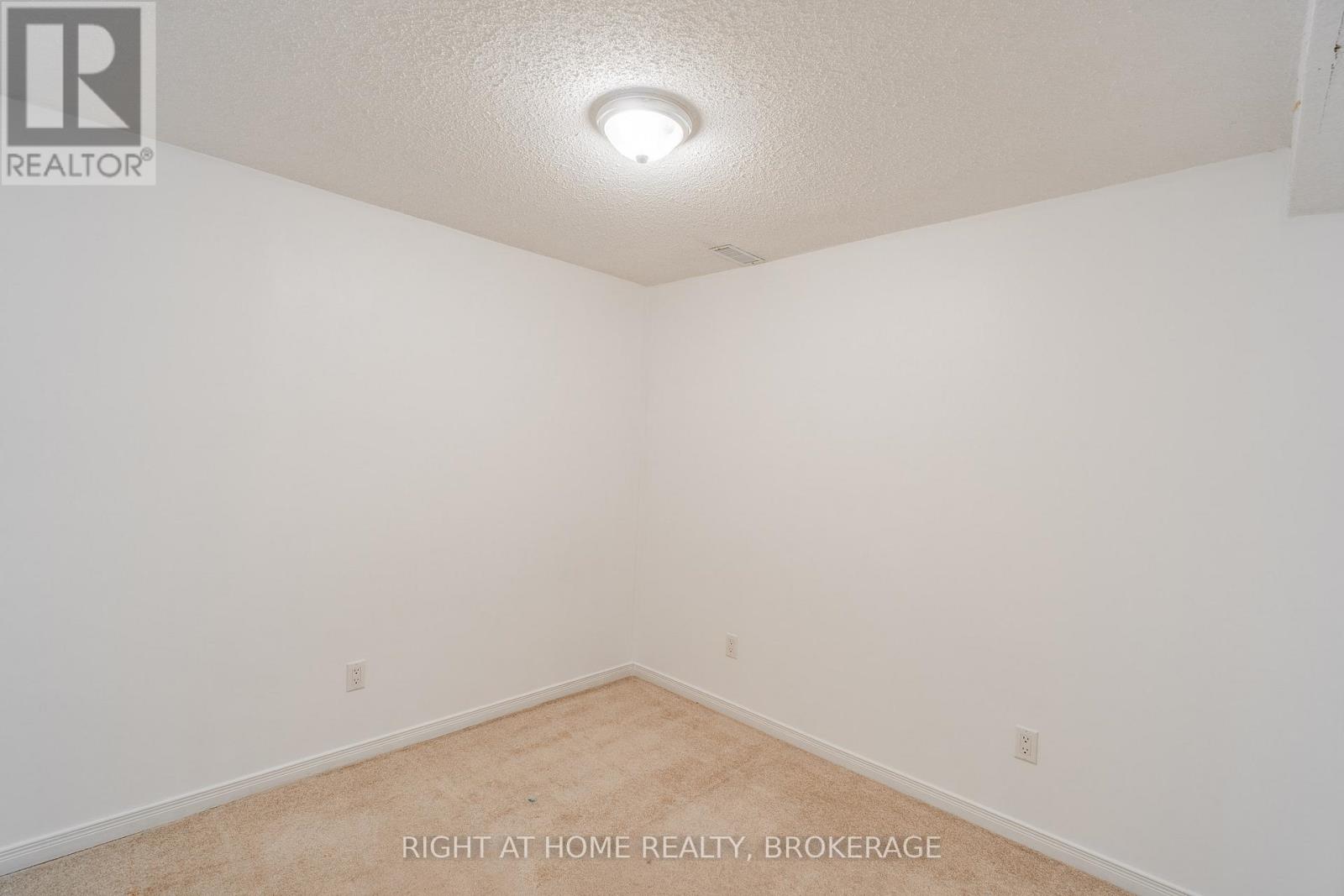 33 Atwood Avenue, Halton Hills, Ontario  L7G 5Z9 - Photo 25 - W12907464