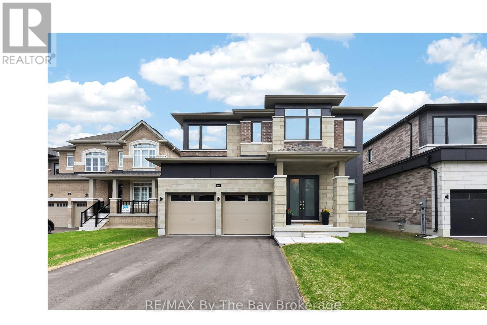 167 ROSANNE CIRCLE, Wasaga Beach, Ontario