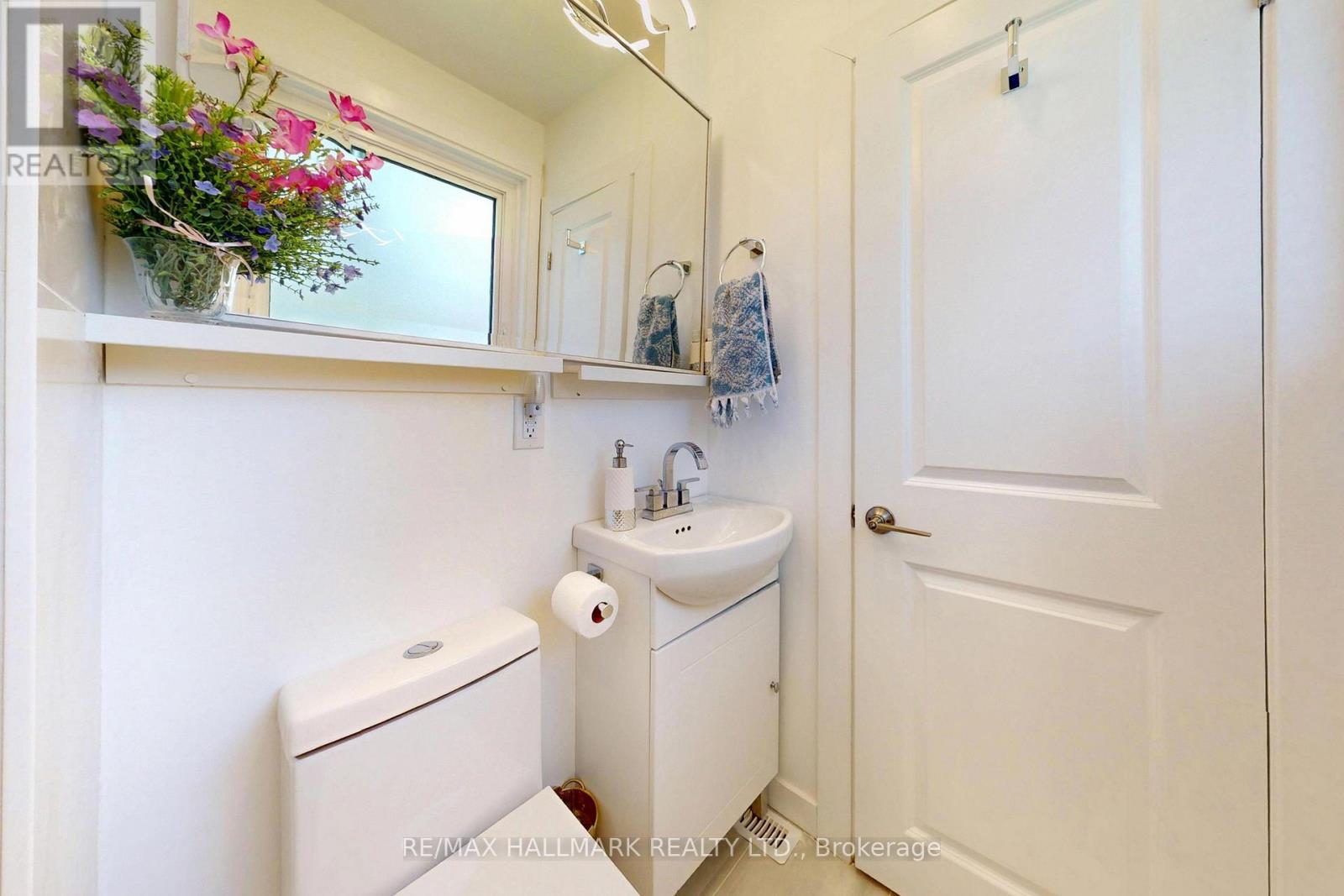 96 Searle Avenue, Toronto, Ontario  M3H 4A7 - Photo 17 - C13105348
