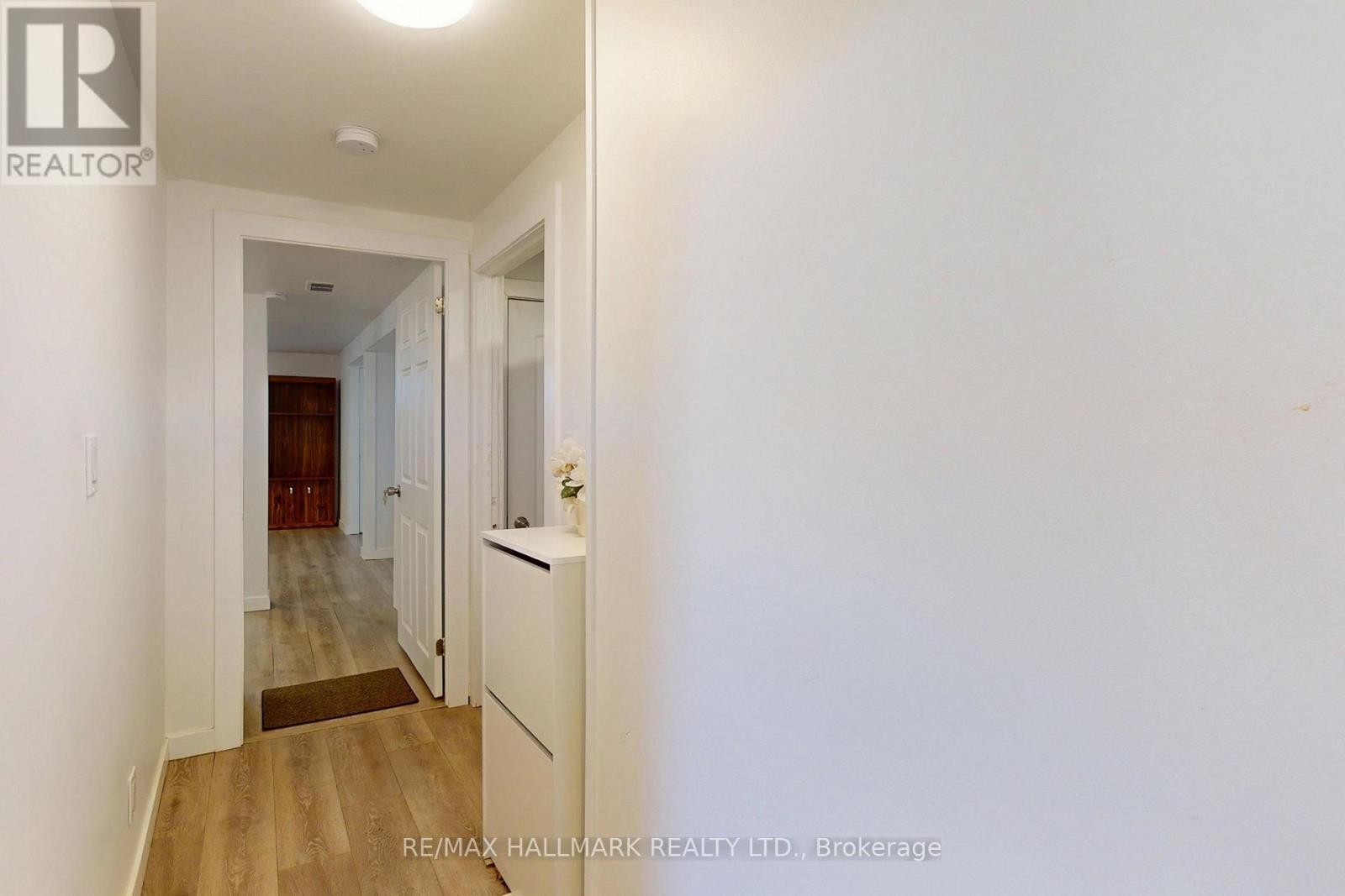96 Searle Avenue, Toronto, Ontario  M3H 4A7 - Photo 19 - C13105348