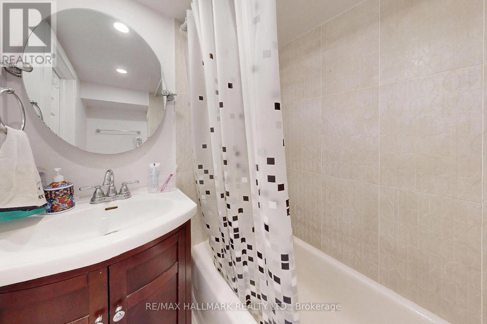 96 Searle Avenue, Toronto, Ontario  M3H 4A7 - Photo 25 - C13105348