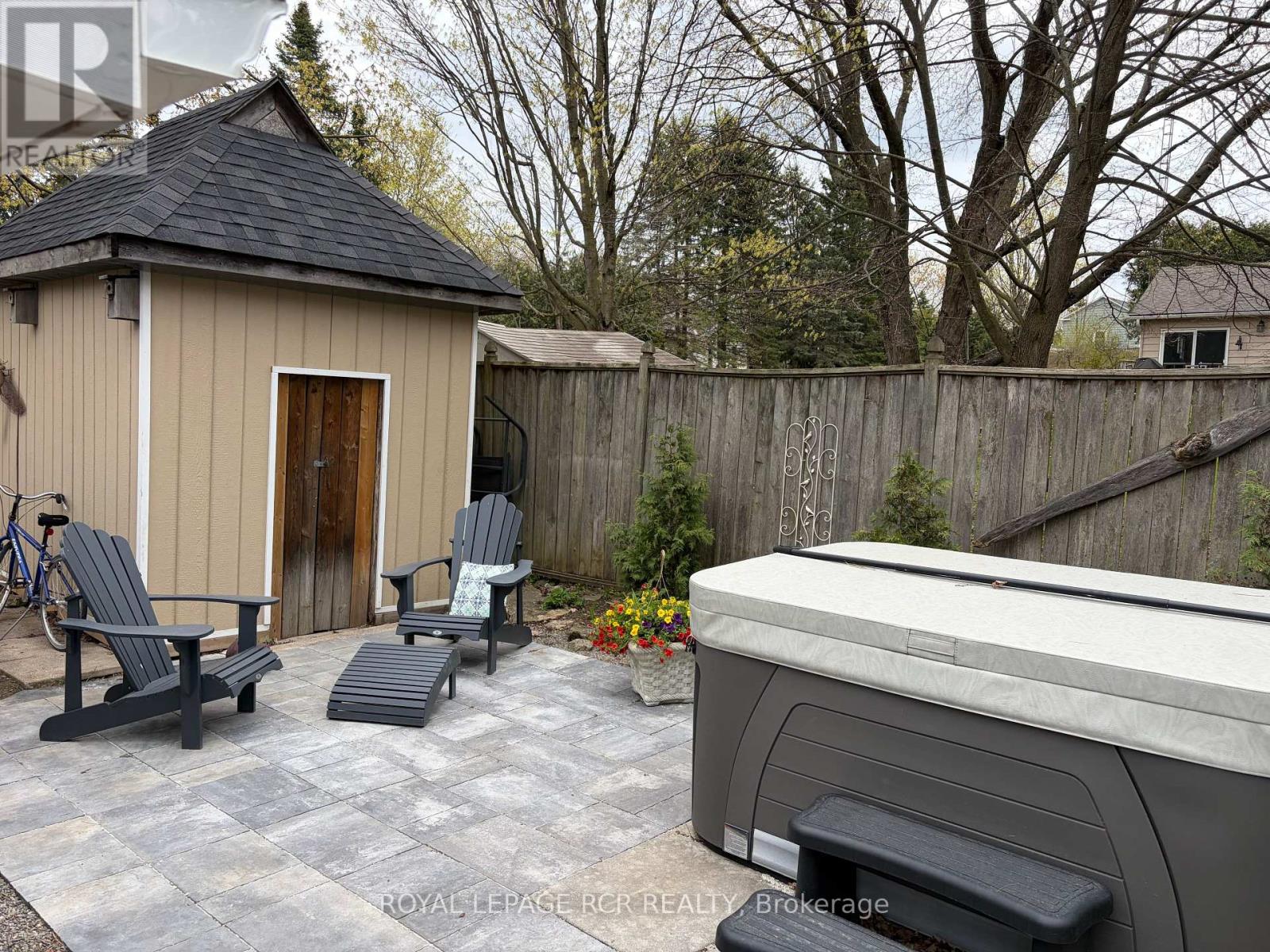 1429 Queen Street, Caledon, Ontario  L7K 0E4 - Photo 6 - W12909760