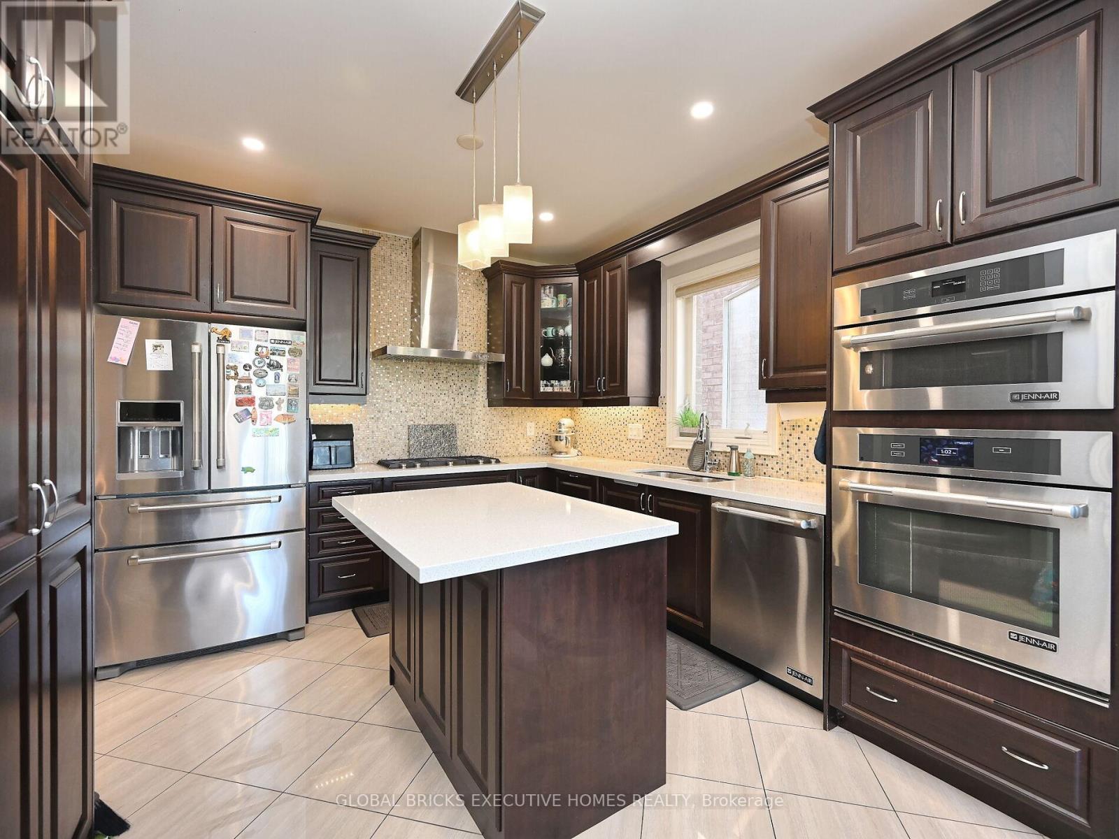 55 Apple Valley Way E, Brampton, Ontario  L5P 3R5 - Photo 17 - W13107266
