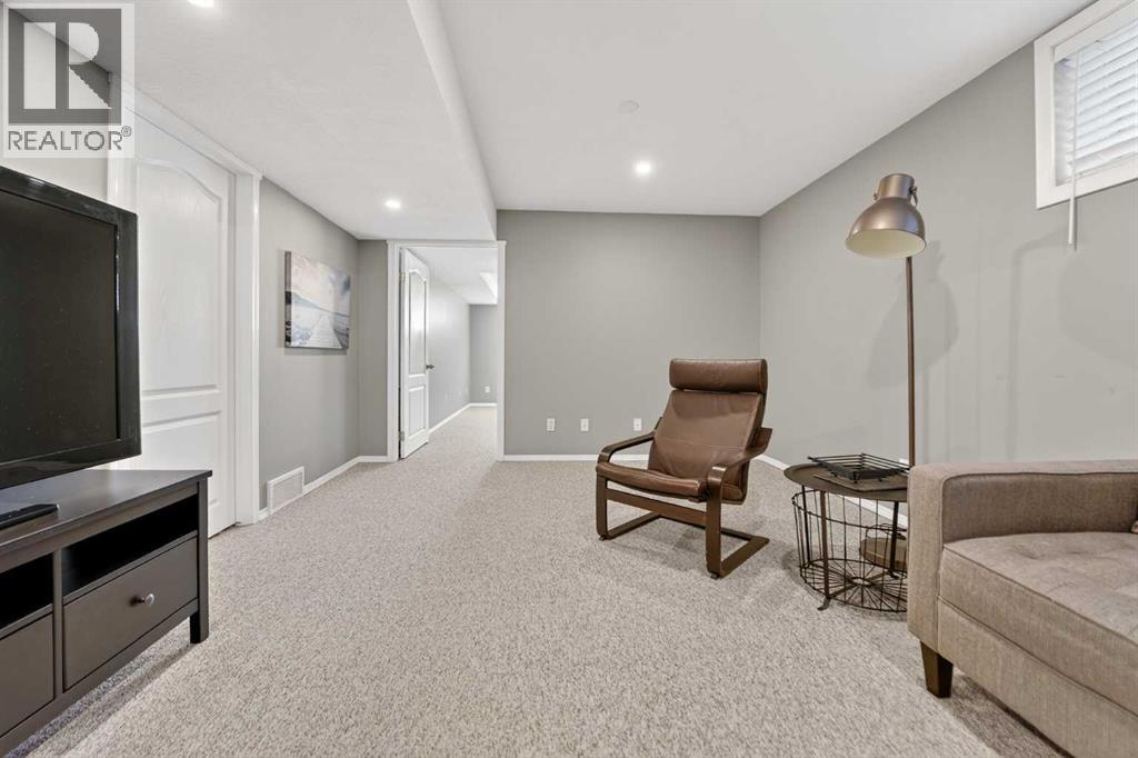 135 Blackfoot Court W, Lethbridge, Alberta  T1K 7W1 - Photo 33 - A2308560