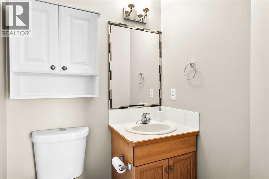 108, 100 Carriage Lane Place, Carstairs, Alberta  T0M 0N0 - Photo 15 - A2299864