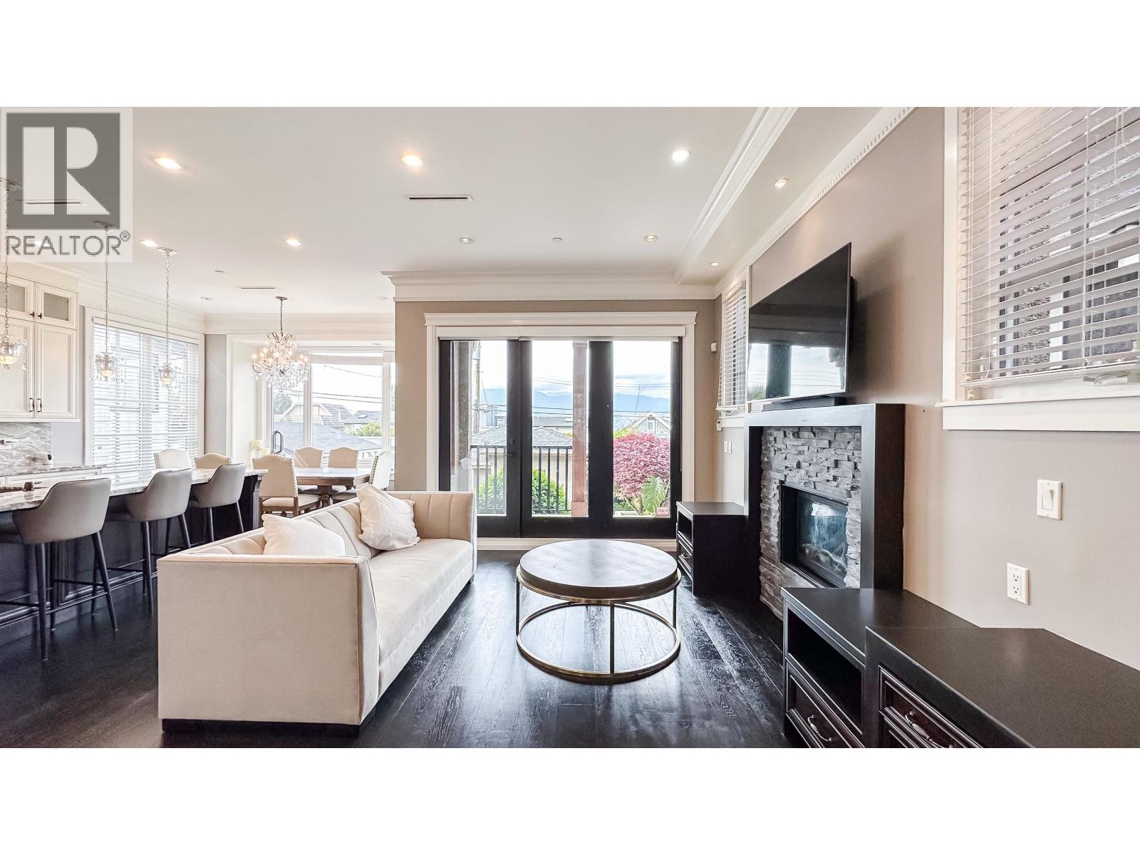3941 W 11th Avenue, Vancouver, British Columbia  V6R 2L1 - Photo 10 - R3117104