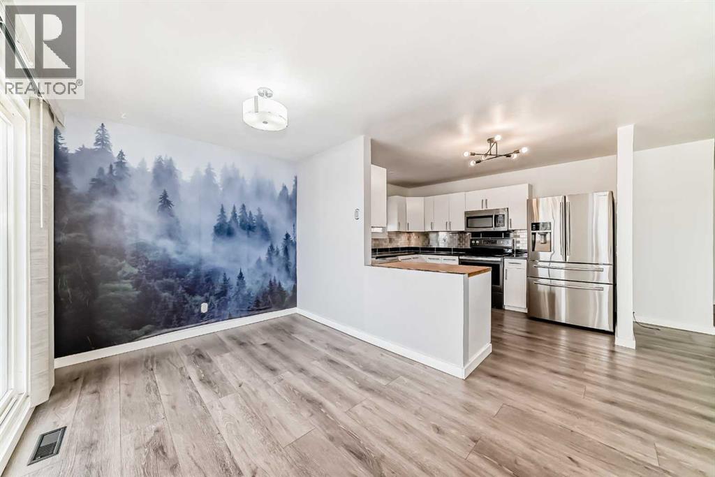 6824 Temple Drive Ne, Calgary, Alberta  T1Y 4X8 - Photo 9 - A2309613