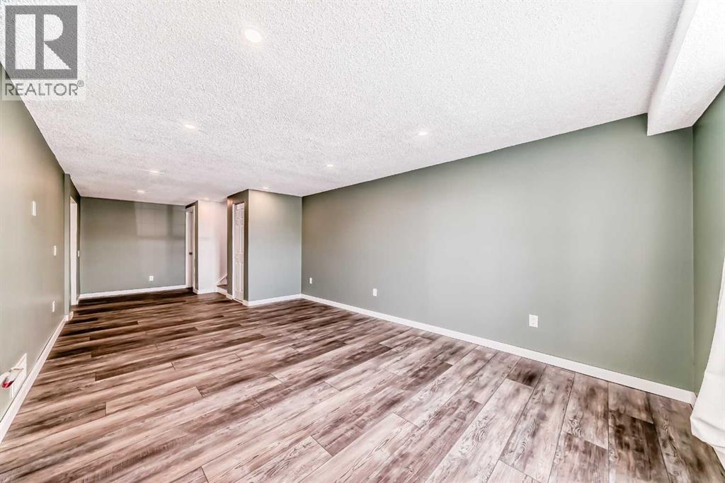 6824 Temple Drive Ne, Calgary, Alberta  T1Y 4X8 - Photo 28 - A2309613