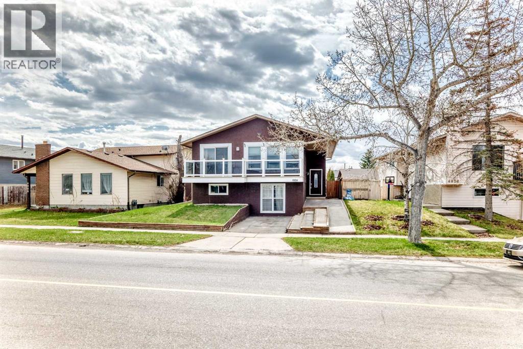 6824 Temple Drive Ne, Calgary, Alberta  T1Y 4X8 - Photo 3 - A2309613
