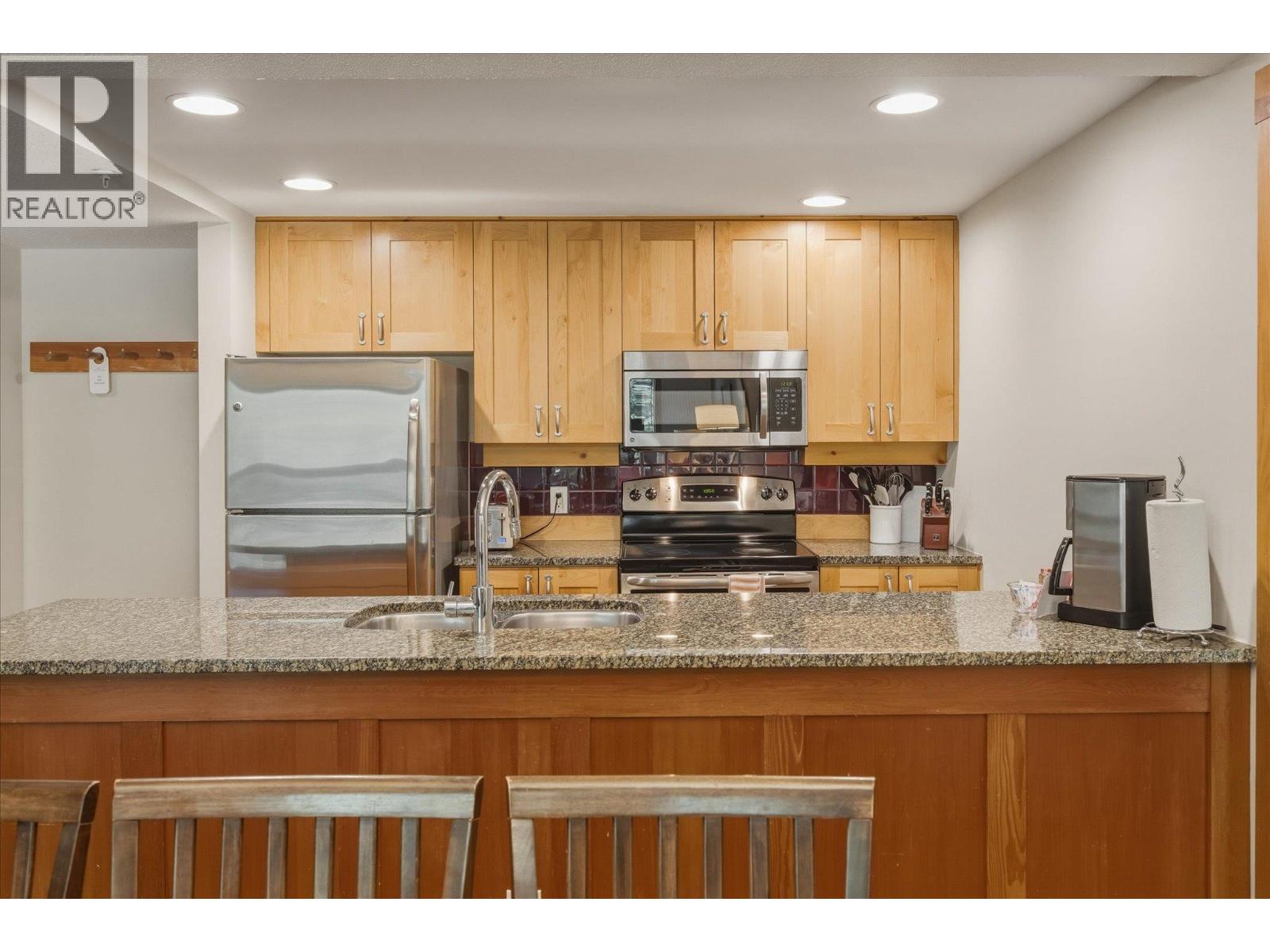 432c 2036 London Lane, Whistler, British Columbia  V8E 0N7 - Photo 12 - R3121666