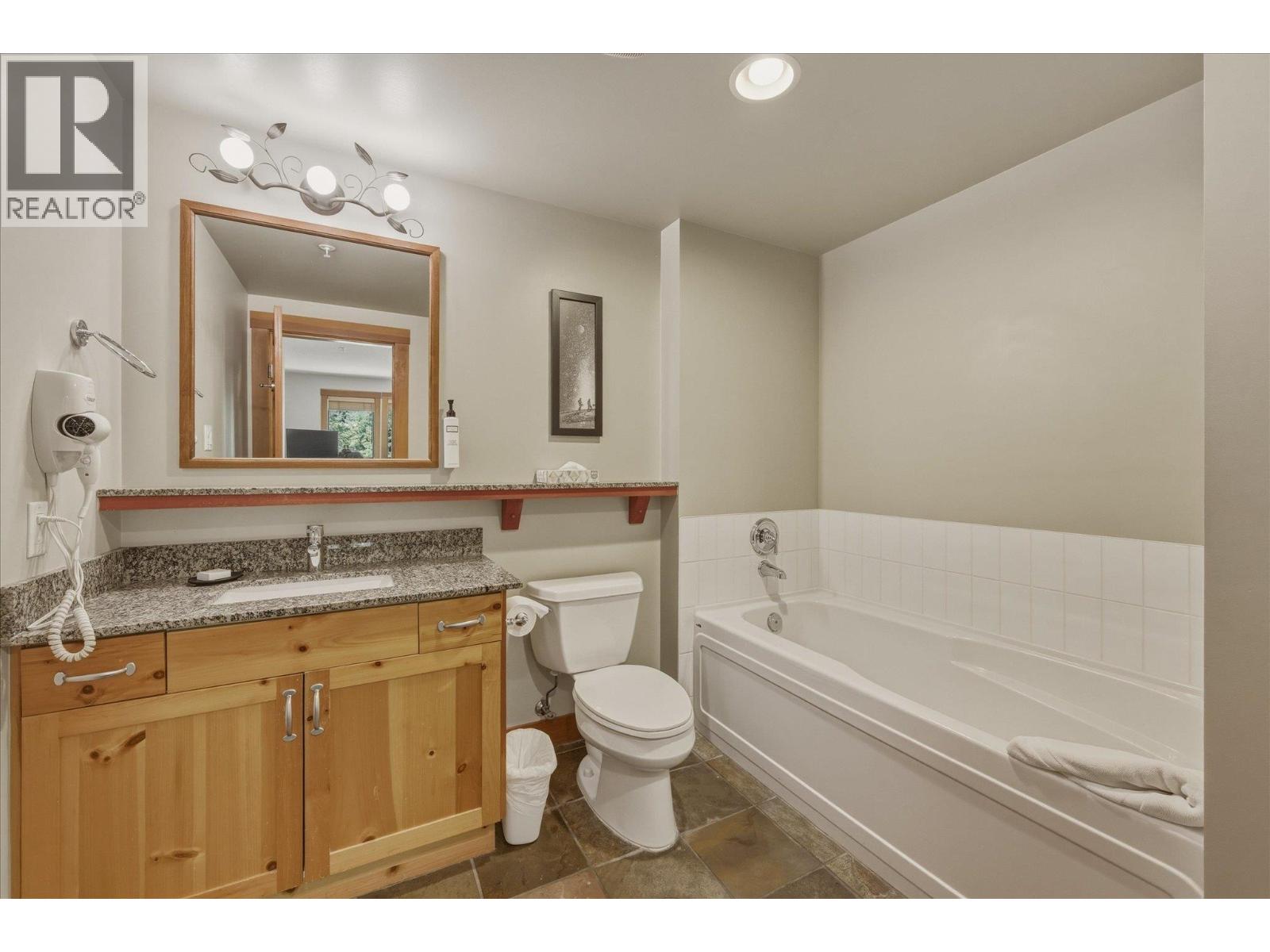 432c 2036 London Lane, Whistler, British Columbia  V8E 0N7 - Photo 16 - R3121666