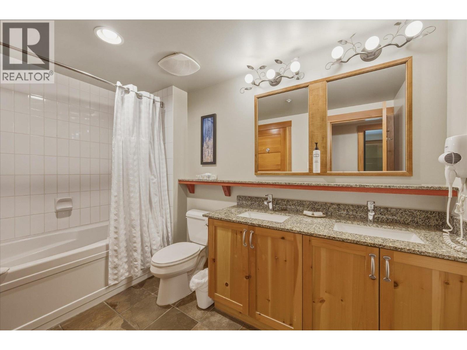 432c 2036 London Lane, Whistler, British Columbia  V8E 0N7 - Photo 20 - R3121666