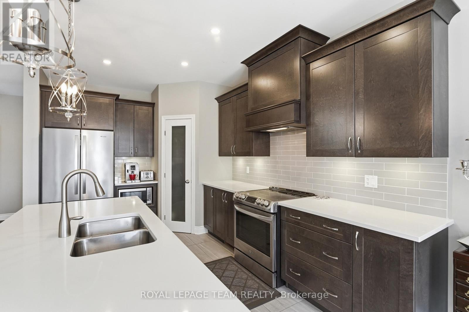 70 Morris Street, Carleton Place, Ontario  K7C 0A4 - Photo 10 - X13107368