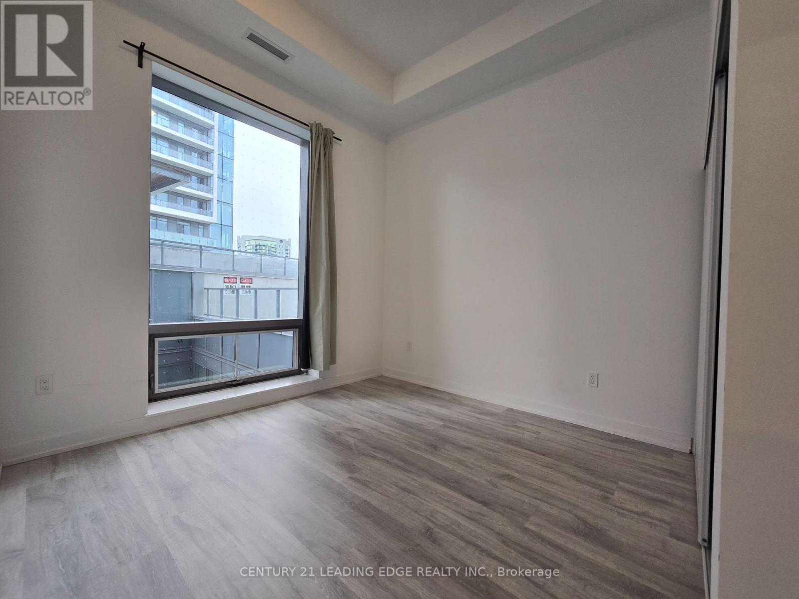 N908 - 7 Golden Lion Heights, Toronto, Ontario  M2M 0C1 - Photo 8 - C13107348