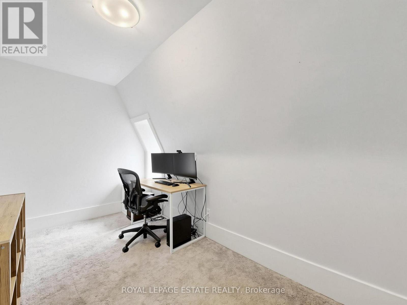 280 Silver Birch Avenue, Toronto, Ontario  M4E 3L5 - Photo 25 - E13107376