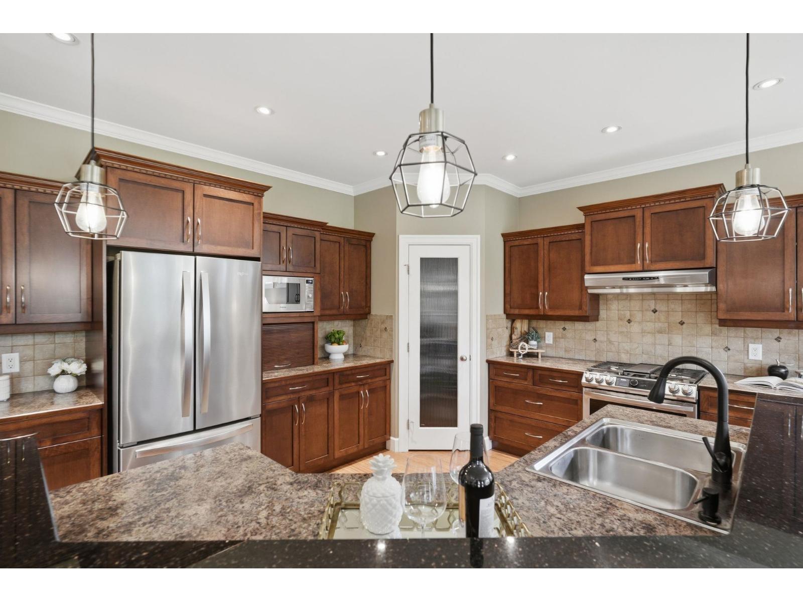 5120 214 Street, Langley, British Columbia  V3A 5B7 - Photo 15 - R3120982