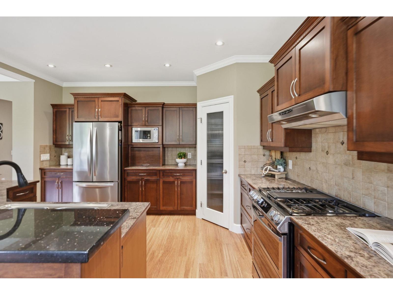 5120 214 Street, Langley, British Columbia  V3A 5B7 - Photo 14 - R3120982