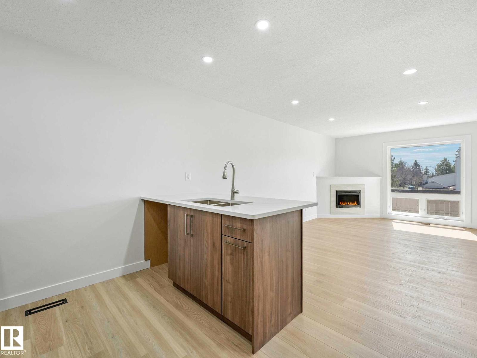 125 Marlborough Pl Nw, Edmonton, Alberta  T5T 1Y6 - Photo 12 - E4486833