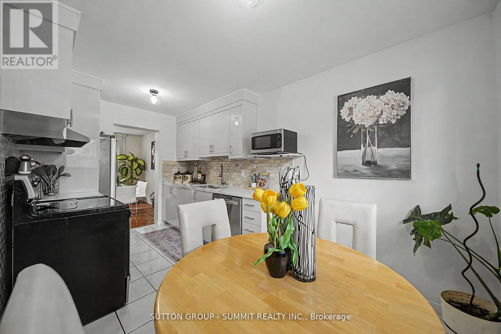 61 - 45 Hansen Road N, Brampton, Ontario  L6V 3C5 - Photo 8 - W13107382