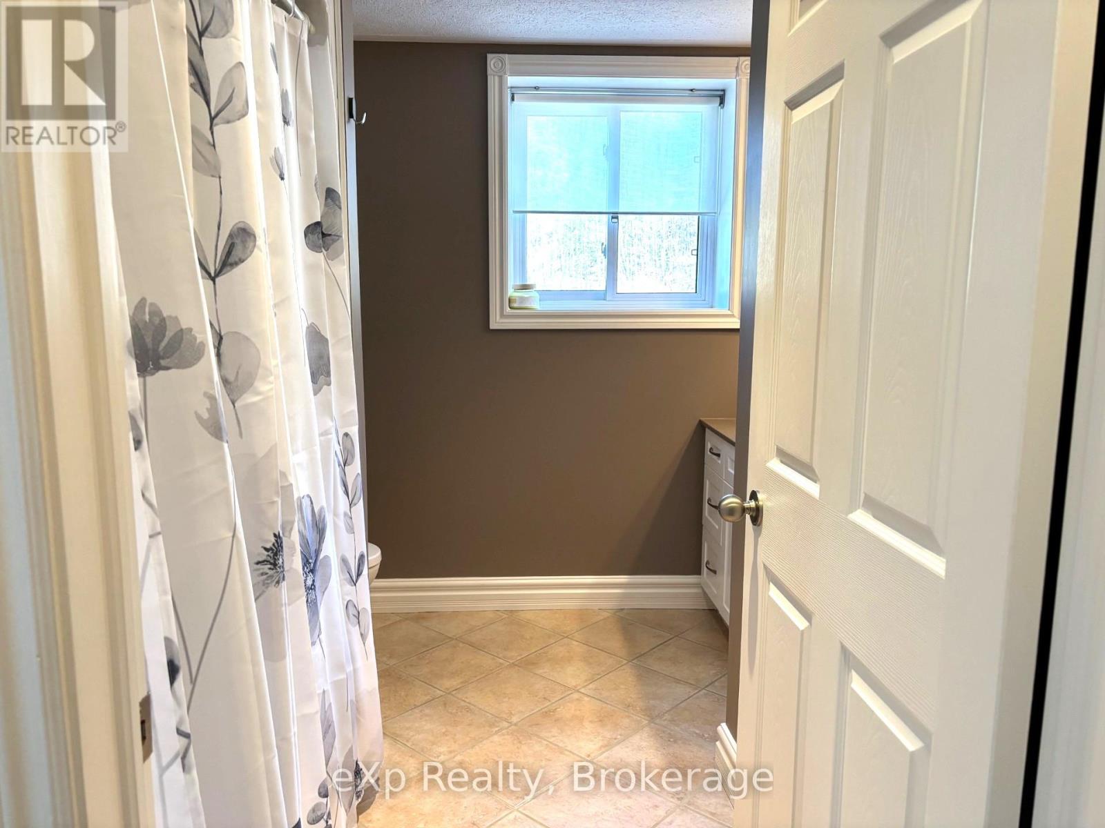 204 - 85 William Street N, Brockton, Ontario  N0G 2V0 - Photo 33 - X13104798