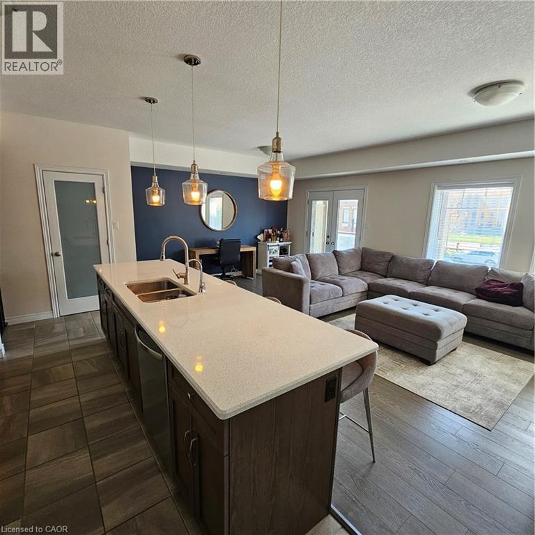 70 Willowrun Drive Unit# E4, Kitchener, Ontario  N2A 0J3 - Photo 6 - 40828817
