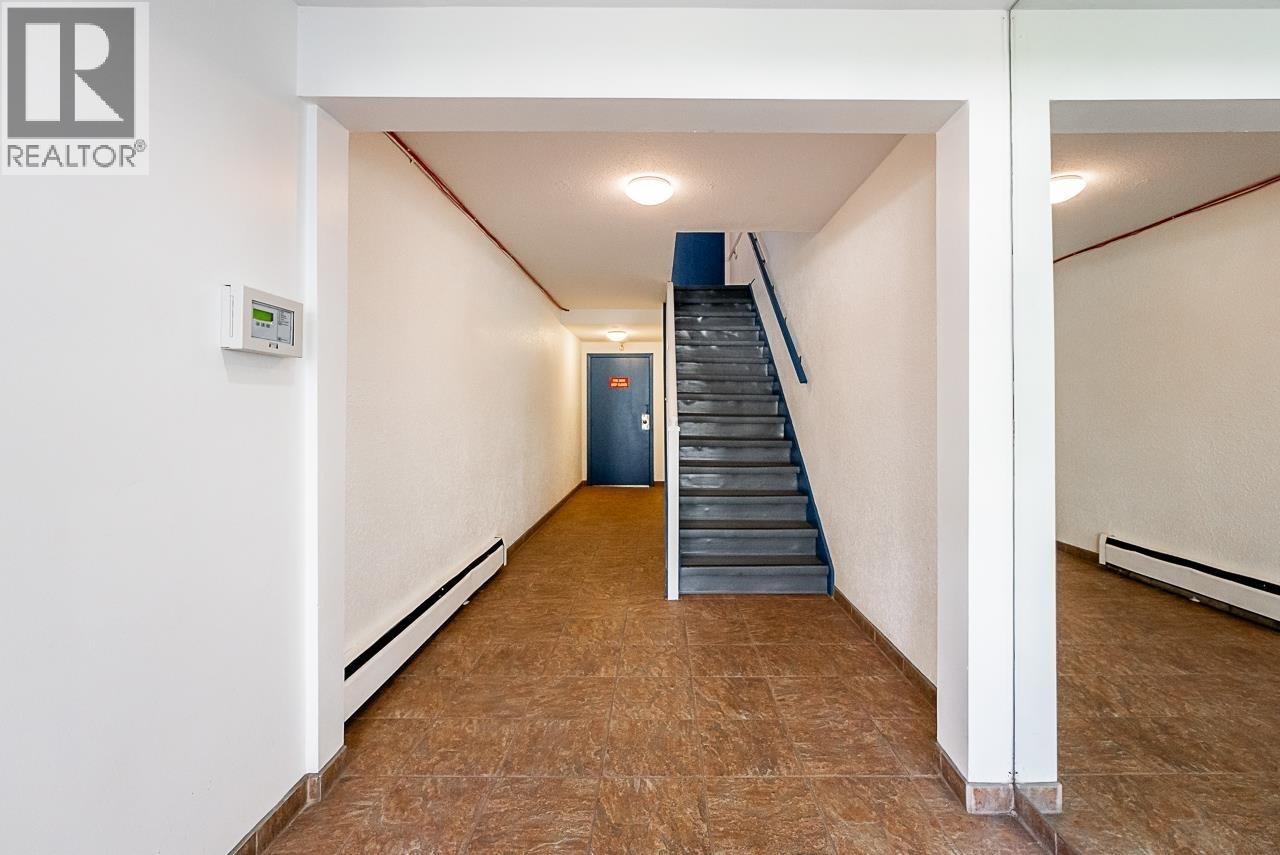 212 780 Premier Street, North Vancouver, British Columbia  V7J 2G8 - Photo 15 - R3115675