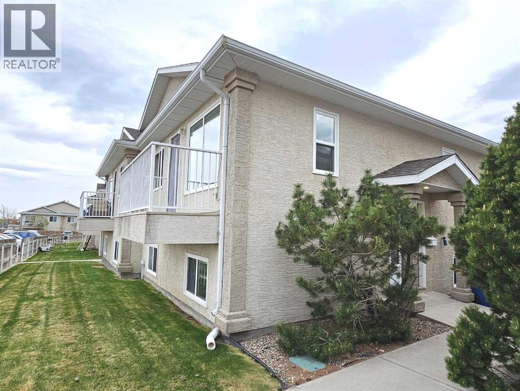 4, 11 Highlands Place W, Lethbridge, Alberta  T1J 4X8 - Photo 22 - A2309689