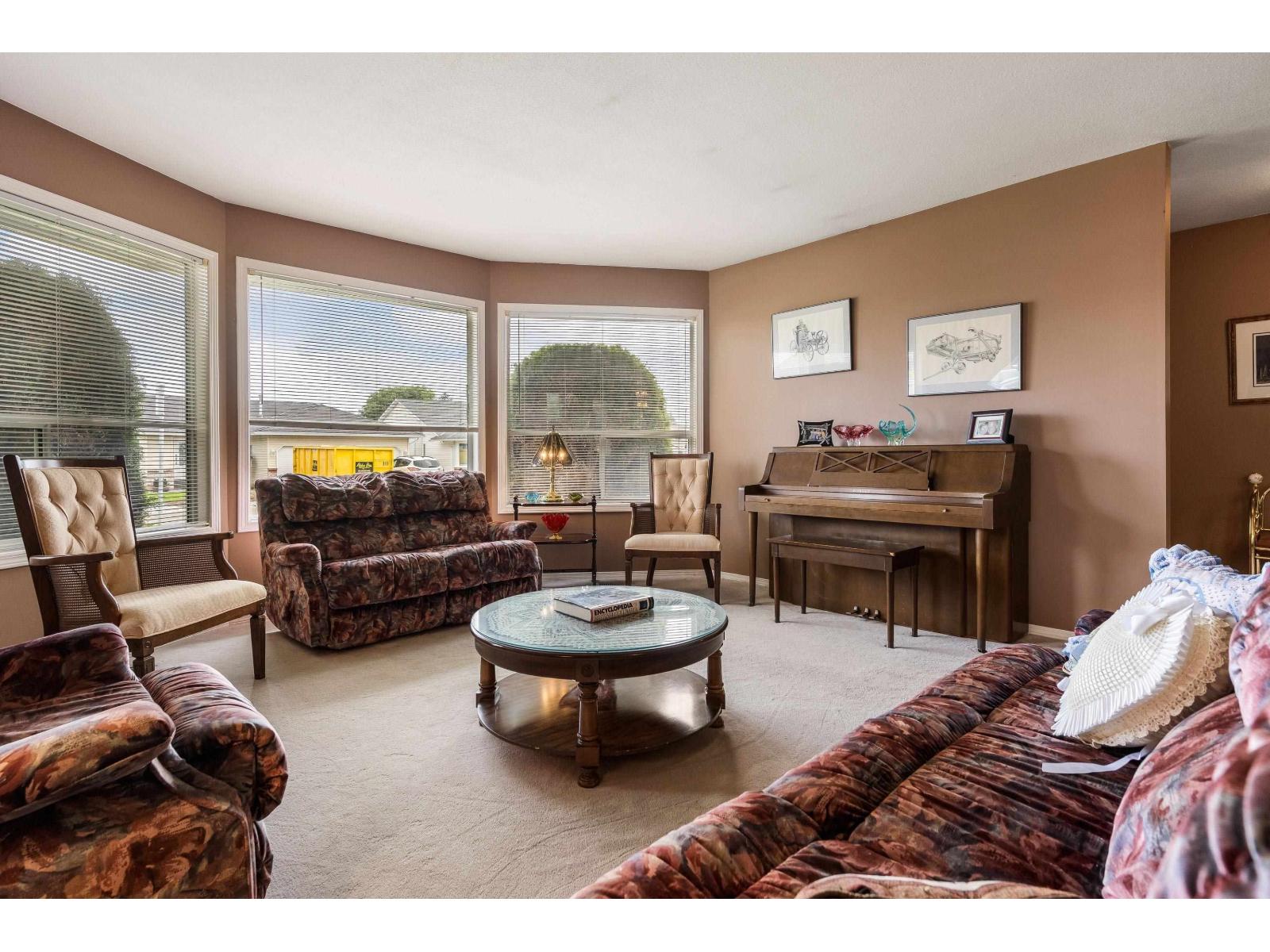 44954 Bedford Place, Sardis South, Chilliwack, British Columbia  V2R 3C2 - Photo 7 - R3121318