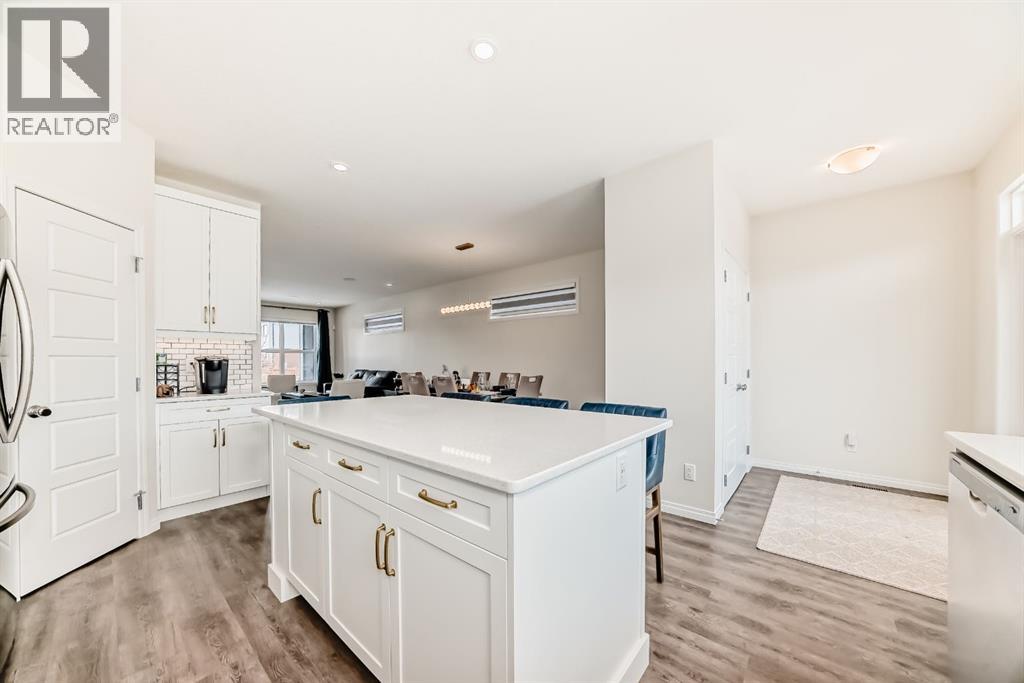 115 Homestead Drive NE, Calgary, Alberta  T3J 2G8 - Photo 6 - A2294217