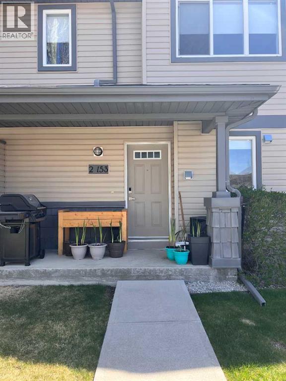2, 153 Silkstone, Lethbridge, Alberta  T1J 3Y6 - Photo 3 - A2309621