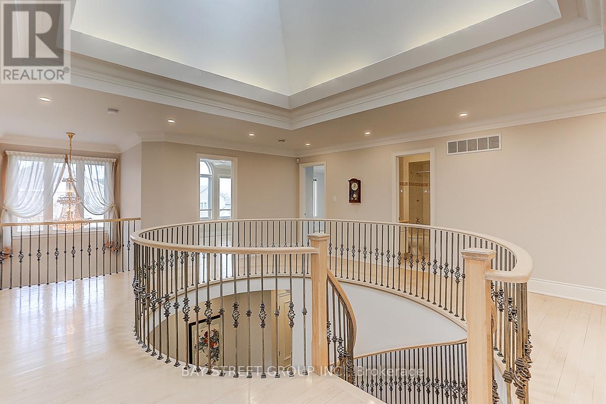 25 Bowan Court, Toronto, Ontario  M2K 3A8 - Photo 15 - C13107400