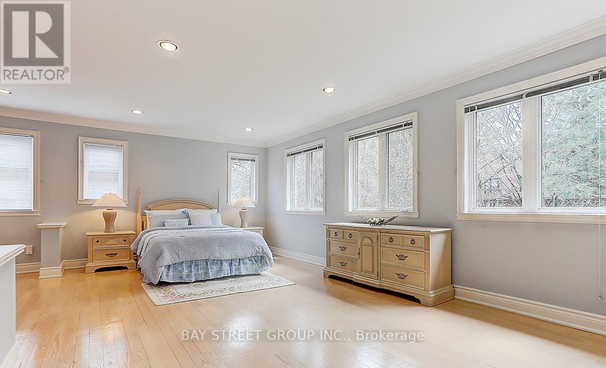 25 Bowan Court, Toronto, Ontario  M2K 3A8 - Photo 17 - C13107400