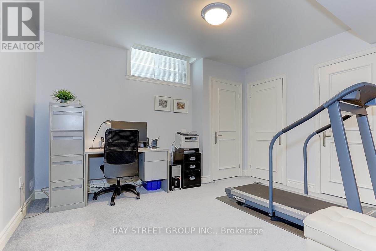 25 Bowan Court, Toronto, Ontario  M2K 3A8 - Photo 35 - C13107400